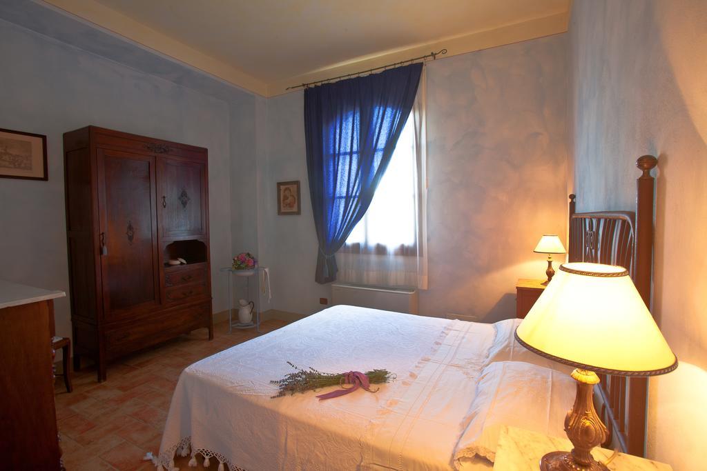 Agriturismo Borgo Vigna Vecchia Cerreto Guidi Camera foto